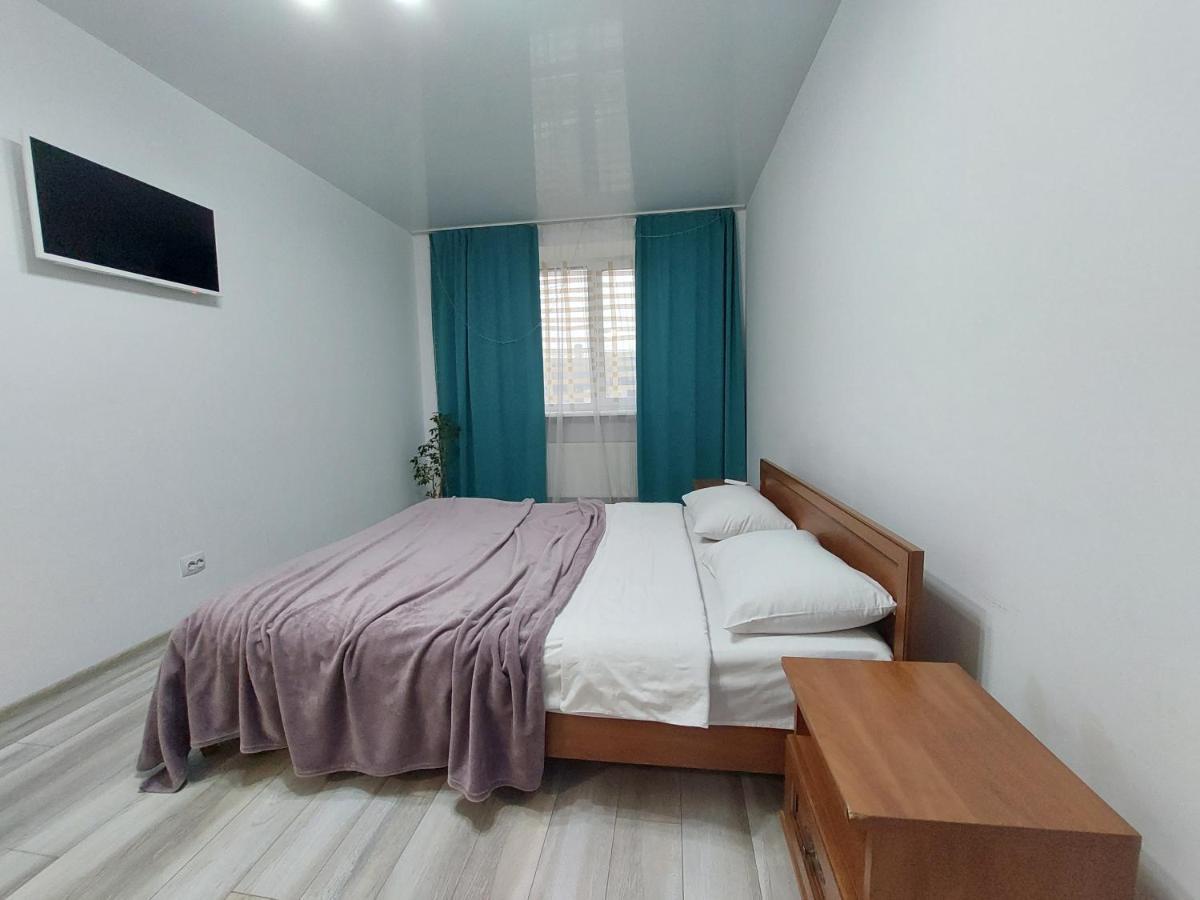 Яровиця 11 Lutsk Ngoại thất bức ảnh