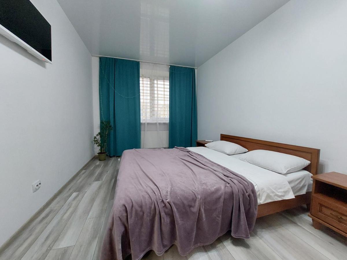 Яровиця 11 Lutsk Ngoại thất bức ảnh
