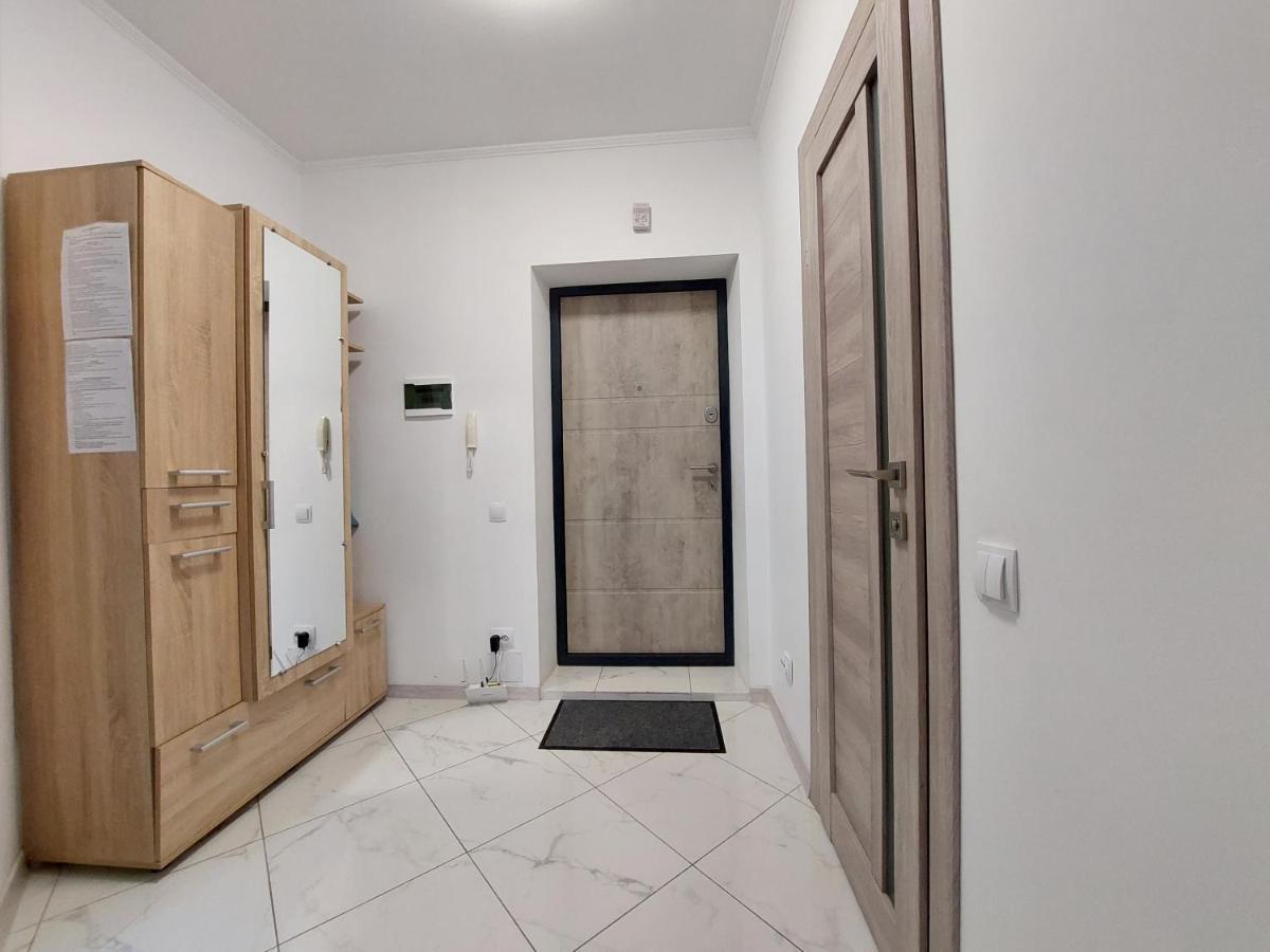 Яровиця 11 Lutsk Ngoại thất bức ảnh
